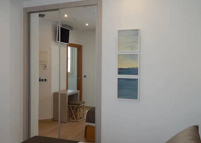 Boutique Dona Carmen - Adults Recommended Gæstehus Nerja